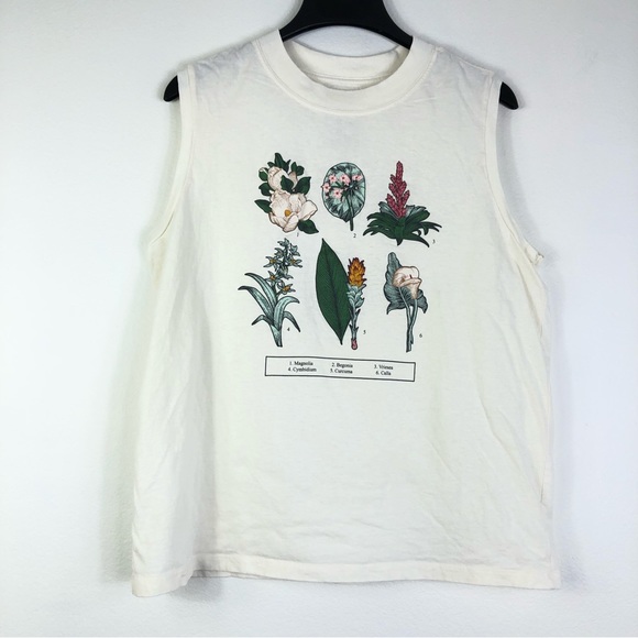 Revolutions 33 Women's XL Tank Sleeveless Crew Neck Cream Floral Lightweight Top - Picture 1 of 7